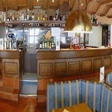 Hotel Ferre Ливиньо Экстерьер фото