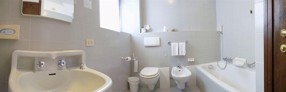 Hotel Ferre Ливиньо Экстерьер фото